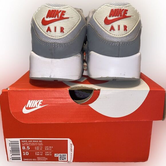 Nike Air Max 90 Light Smoke Grey/Reflect Silver Men’s 8.5 Women’s 10 main image 3